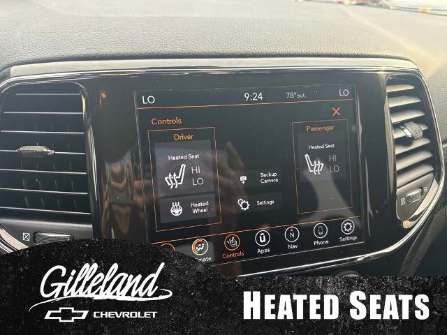 2021 Jeep Grand Cherokee Laredo X 4x4