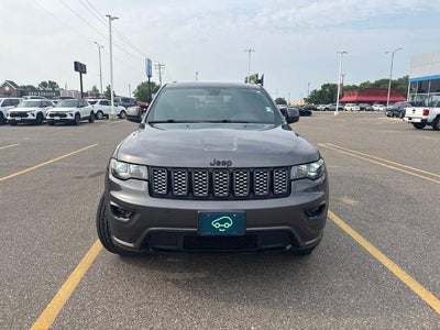 2021 Jeep Grand Cherokee Laredo X 4x4