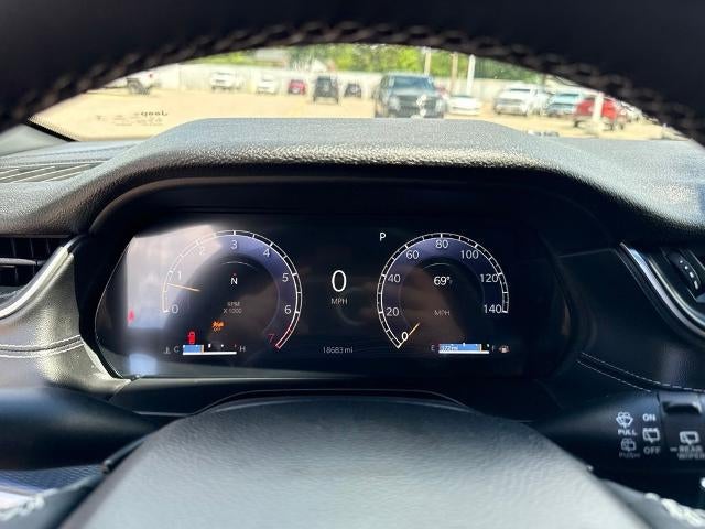 2024 Jeep Grand Cherokee L Laredo 4x4
