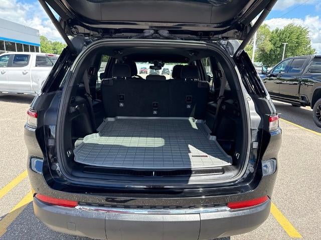 2024 Jeep Grand Cherokee L Laredo 4x4