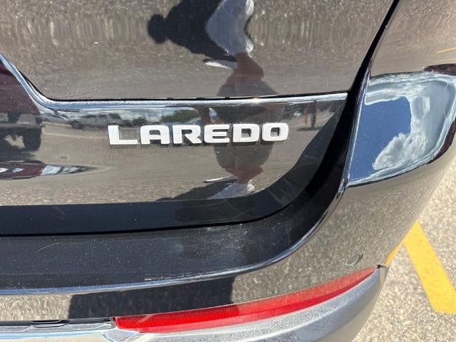 2024 Jeep Grand Cherokee L Laredo 4x4