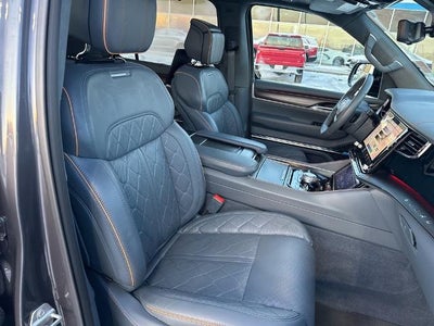 2024 Jeep Grand Wagoneer L Series III Obsidian 4x4