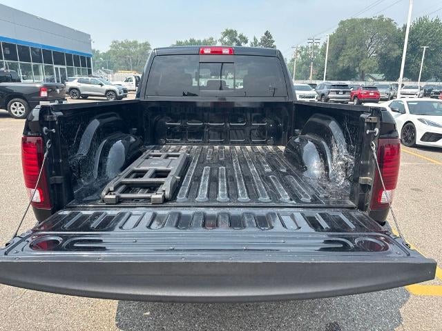 2020 RAM 1500 Classic Warlock Quad Cab 4x4 6'4" Box