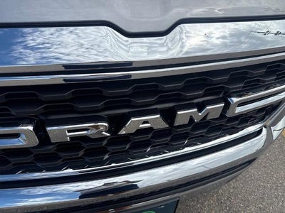 2023 RAM 1500 Big Horn Crew Cab 4x4 5'7" Box