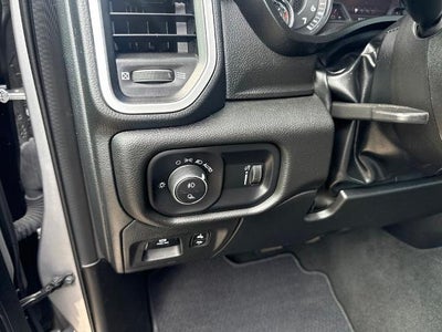 2023 RAM 1500 Big Horn Crew Cab 4x4 5'7" Box