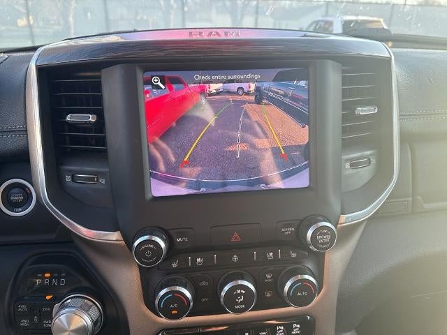 2020 RAM 1500 Laramie Crew Cab 4x4 5'7" Box