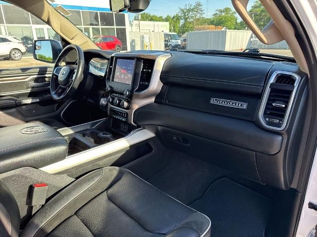 2020 RAM 1500 Laramie 4x4 Crew Cab 5'7" Box