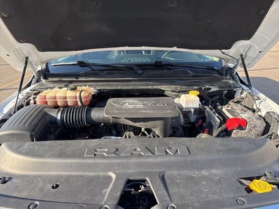 2020 RAM 1500 Laramie 4x4 Crew Cab 5'7" Box
