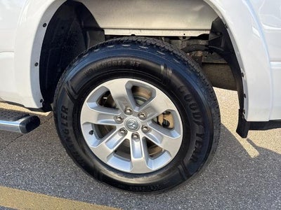 2020 RAM 1500 Laramie 4x4 Crew Cab 5'7" Box