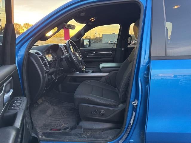 2020 RAM 1500 Big Horn Crew Cab 4x4 5'7" Box