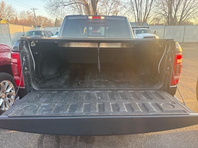 2019 RAM 1500 Limited Crew Cab 4x4 5'7" Box