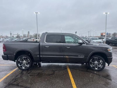 2019 RAM 1500 Limited 4x4 Crew Cab 5'7" Box
