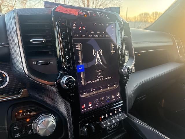 2019 RAM 1500 Limited Crew Cab 4x4 5'7" Box