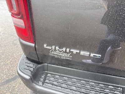 2019 RAM 1500 Limited 4x4 Crew Cab 5'7" Box