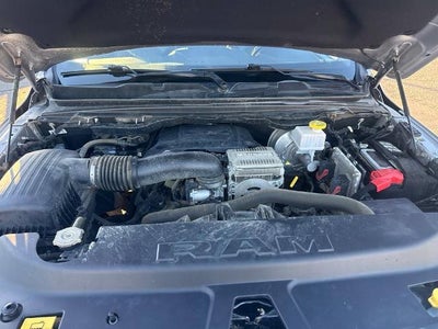 2022 RAM 1500 Laramie Crew Cab 4x4 5'7" Box