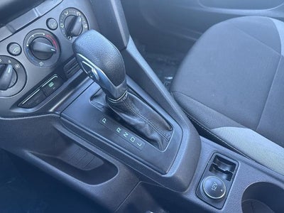 2013 Ford Focus 4dr Sdn S