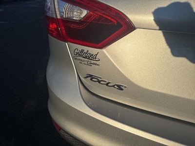 2013 Ford Focus 4dr Sdn S