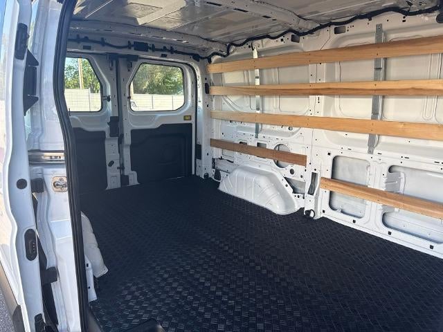 2025 Ford Transit Cargo Van T-250 130" Low Rf 9070 GVWR RWD