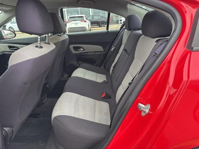 2014 Chevrolet Cruze Sedan LS (Manual)