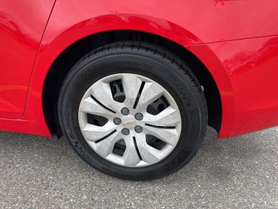 2014 Chevrolet Cruze Sedan LS (Manual)