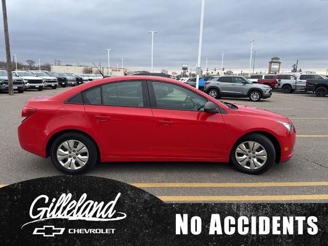 2014 Chevrolet Cruze Sedan LS (Manual)