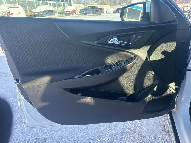 2025 Chevrolet Malibu LT