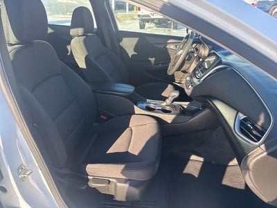 2025 Chevrolet Malibu LT