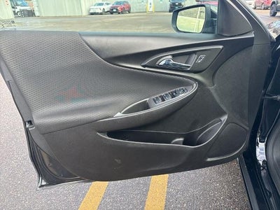 2025 Chevrolet Malibu LT