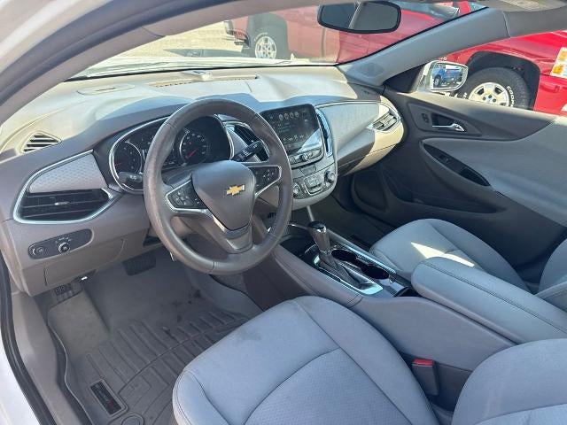 2016 Chevrolet Malibu 2LT - Photo 8