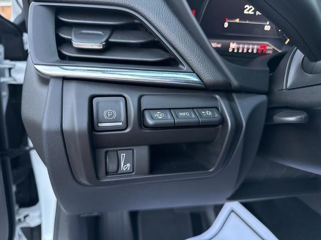 2024 Cadillac CT4 4dr Sdn Premium Luxury