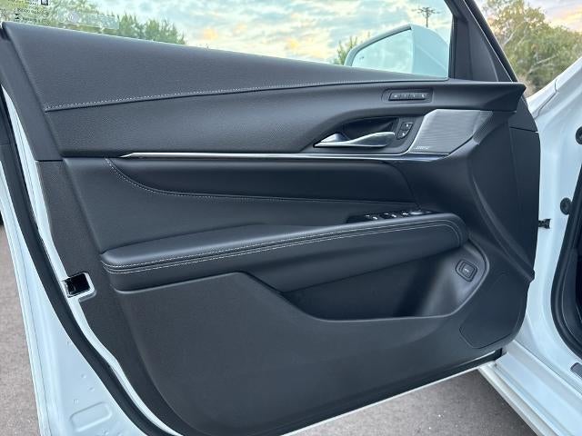 2024 Cadillac CT4 4dr Sdn Premium Luxury