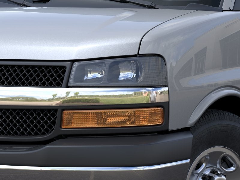 2026 Chevrolet Express Passenger 1LS