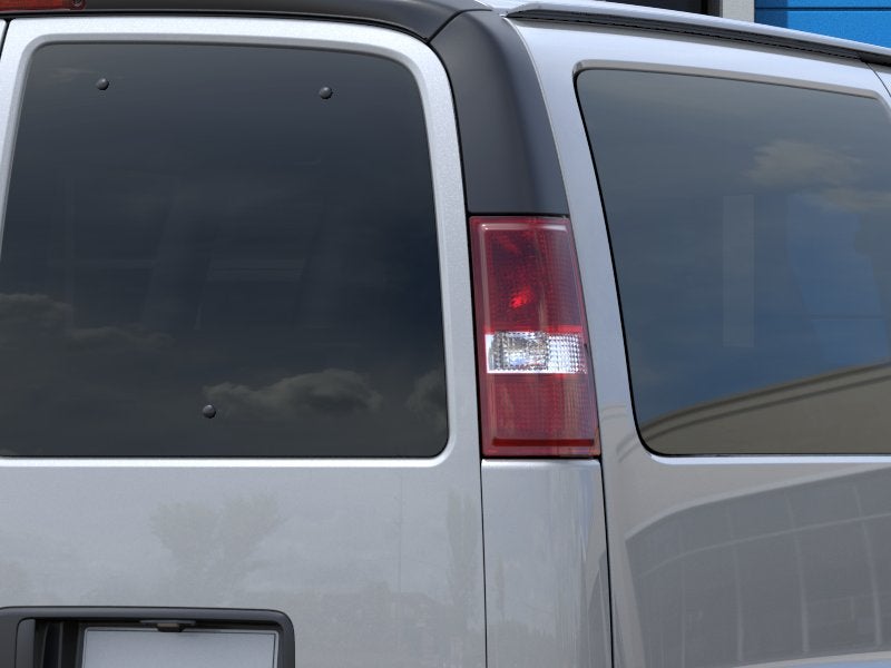 2026 Chevrolet Express Passenger 1LS