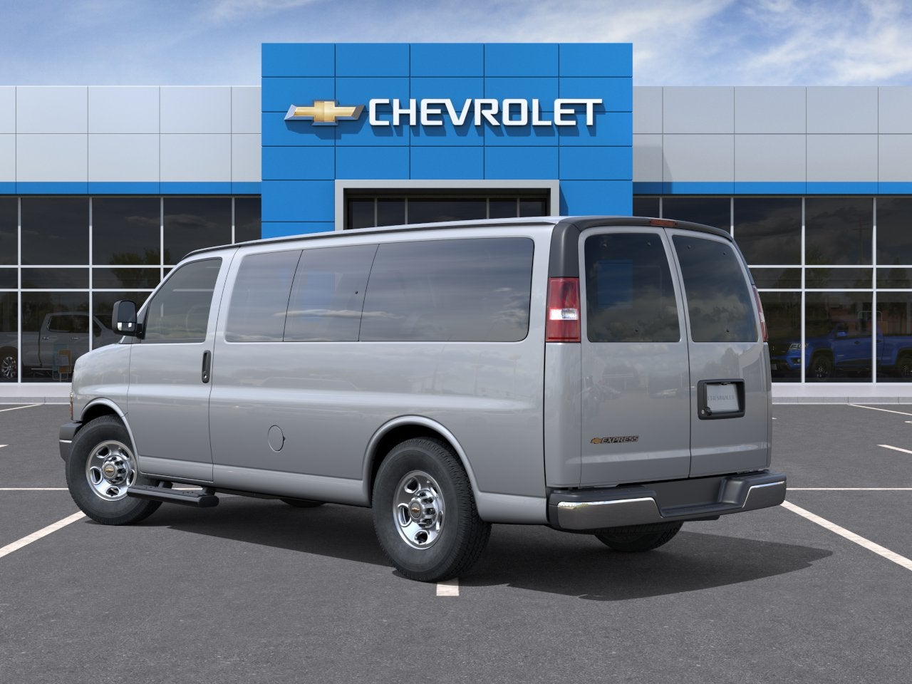 2026 Chevrolet Express Passenger 1LS