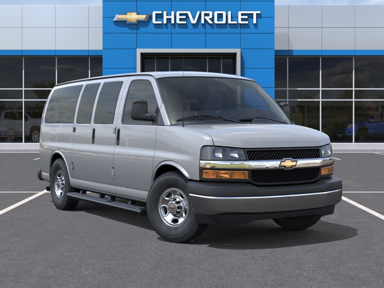 2026 Chevrolet Express Passenger 1LS