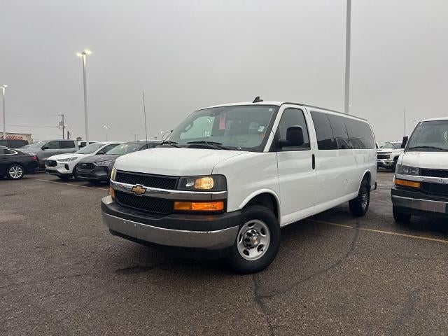 2025 Chevrolet Express Passenger 3500 3500 Extended Wheelbase Rear-Wheel Drive 1LT