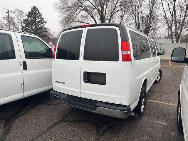 2025 Chevrolet Express Passenger 3500 3500 Extended Wheelbase Rear-Wheel Drive 1LT