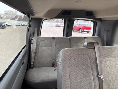 2025 Chevrolet Express Passenger 3500 Extended Wheelbase Rear-Wheel Drive 1LT