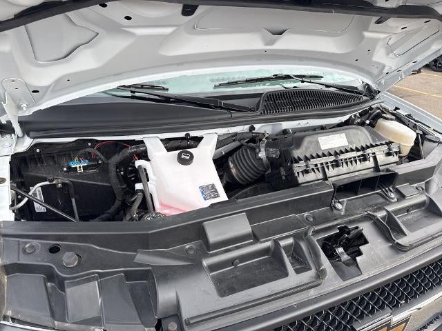 2025 Chevrolet Express Passenger 3500 Extended Wheelbase Rear-Wheel Drive 1LT