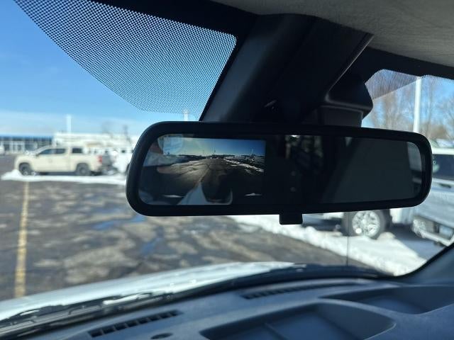 2025 Chevrolet Express Passenger 3500 Extended Wheelbase Rear-Wheel Drive 1LT