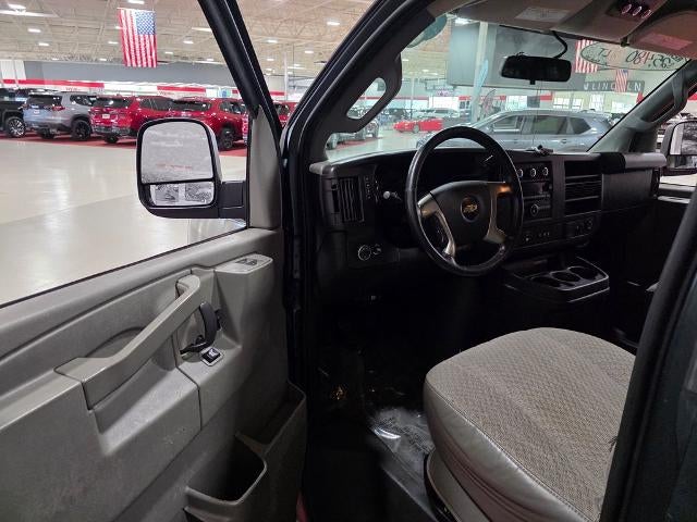 2017 Chevrolet Express Passenger 3500 LT