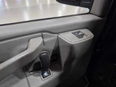 2017 Chevrolet Express Passenger 3500 LT