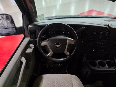 2017 Chevrolet Express Passenger 3500 LT