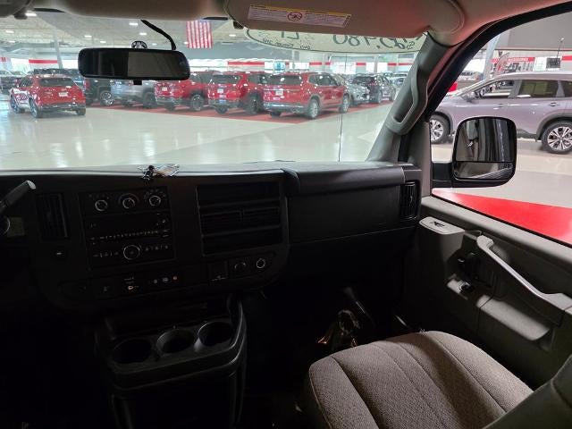 2017 Chevrolet Express Passenger 3500 LT