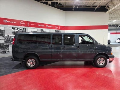 2017 Chevrolet Express Passenger 3500 LT