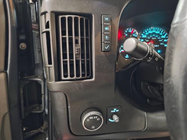 2017 Chevrolet Express Passenger 3500 LT