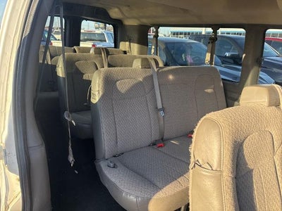 2017 Chevrolet Express Passenger 3500 LT