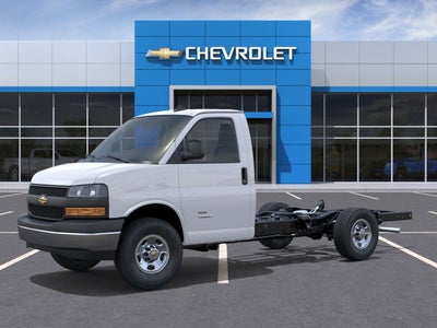 2025 Chevrolet Express Cutaway 3500 Base