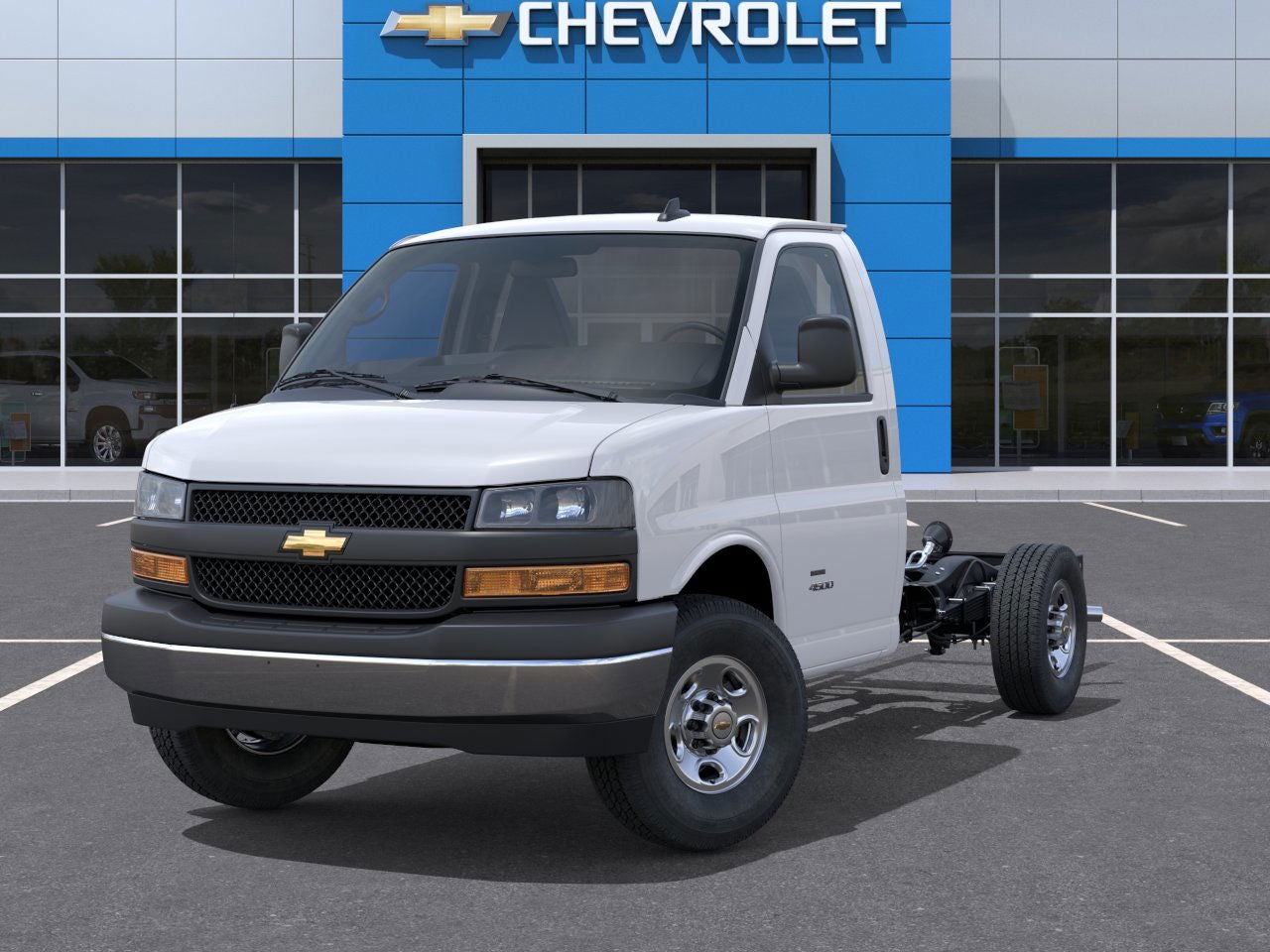 2025 Chevrolet Express Cutaway 3500 Base