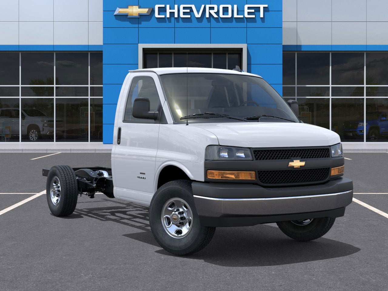 2025 Chevrolet Express Cutaway 3500 Base